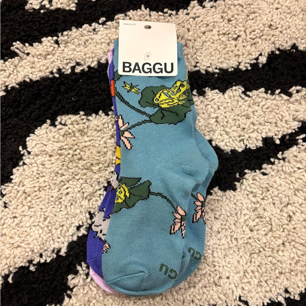 BAGGU patterned socks